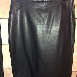 Faux Leather, Soft as a lamb, Like-New Skirt!